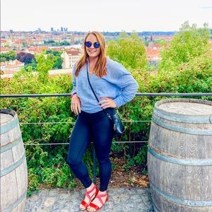 Meet your Posher, Samantha